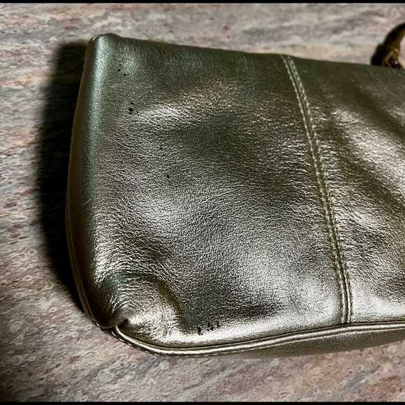 Coach vintage metallic gold foldover wristlet - Picture 6 of 16